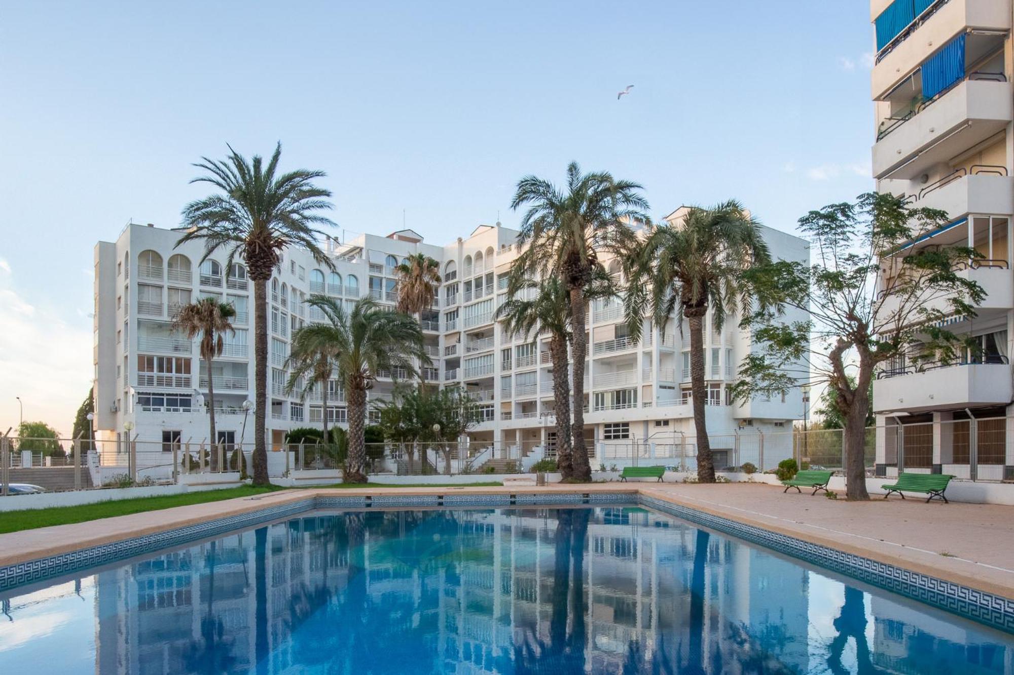 Apartamento En Complejo Residencial Con Piscina Y Garaje A 100M Del Mar Las Canteras  Exterior photo